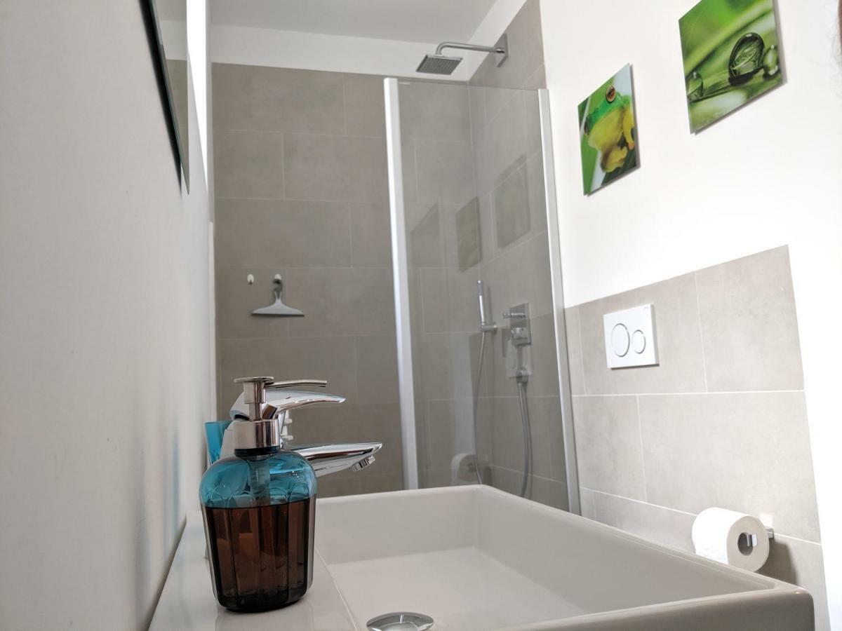 1 Zimmer Apartment Ratingen Ost Ngoại thất bức ảnh